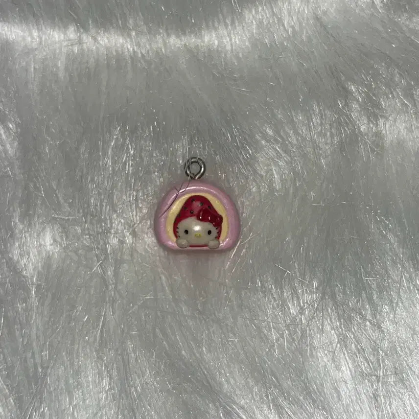 [BUNJANG] Sanrio Hello Kitty Strawberry Mochi Strap Charm / 딸기모찌 키티스트랩 알맹이