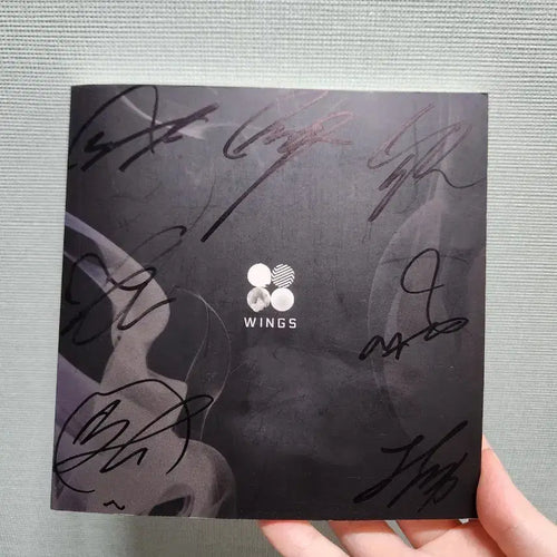 [BUNJANG] BTS WINGS Official Signed Album (I Ver.) / [급전] 방탄소년단 BTS WINGS sign 윙즈 피땀눈물 친필 싸인 앨범