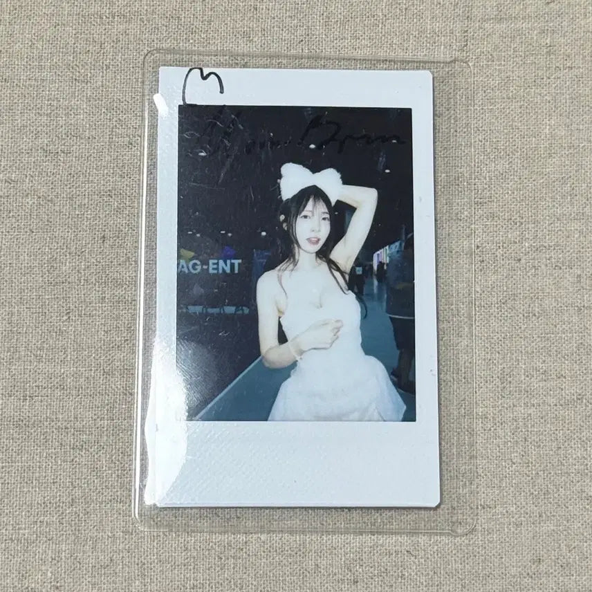 [BUNJANG] Momorina Signed Polaroid / 모모리나 친필싸인 폴라 260828 유튜버
