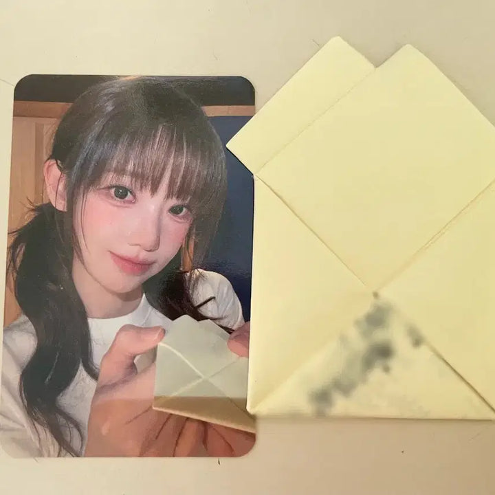 [BUNJANG] QWER Magenta Signed Message Photocard / 큐떱 qwer 마젠타 친필 메세지 양도 싸인
