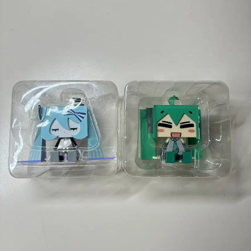 [BUNJANG] Hatsune Miku Graf Graffiti Figure Set (2) / 하츠네 미쿠 피규어