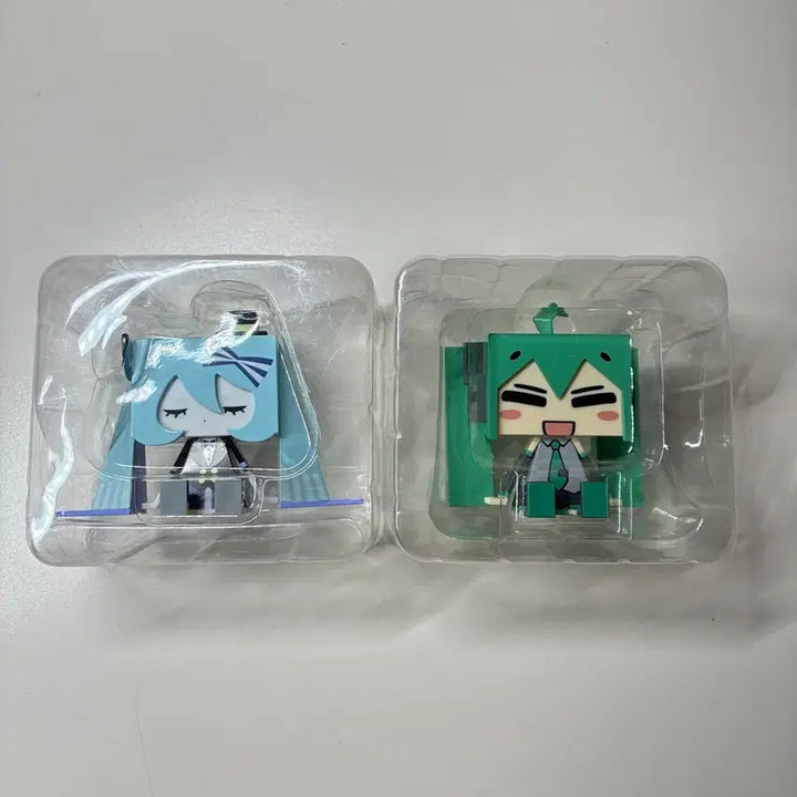 [BUNJANG] Hatsune Miku Graf Graffiti Figure Set (2) / 하츠네 미쿠 피규어