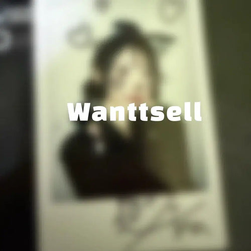 [BUNJANG] Queendom Hina Autographed Polaroid / 큐떱 히나 친필 싸인 폴라로이드 싸폴