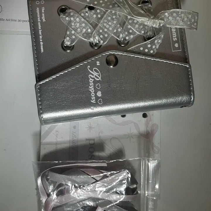 [BUNJANG] Balletcore Ribbon 5-Ring Binder Photocard Holder / 발레코어 리본 5공 포카 바인더