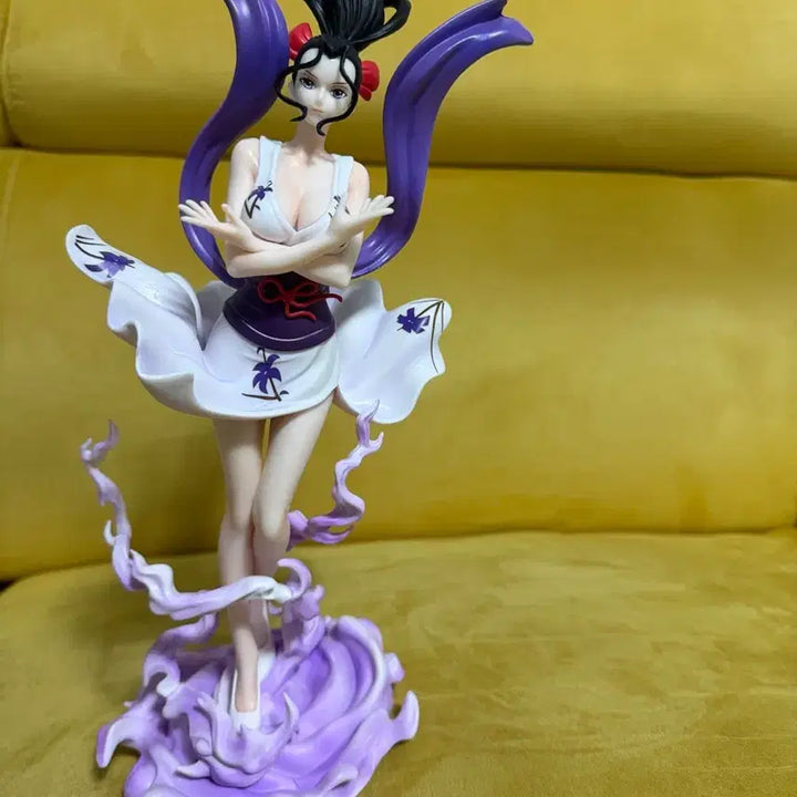 [BUNJANG] One Piece Nico Robin Figure (Opened) / 니코로빈 피규어 개봉상품 싸게팝니다