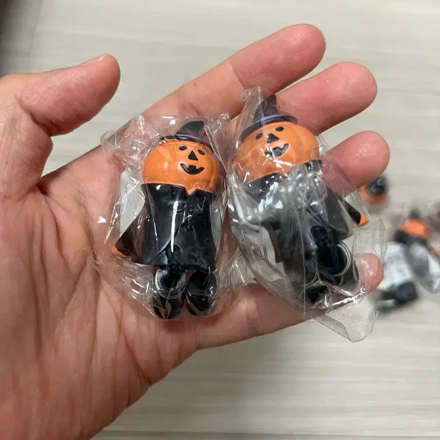 [BUNJANG] DeKko Halloween Figure Set / 데꼴 할로윈 피규어 팝니다 새제품