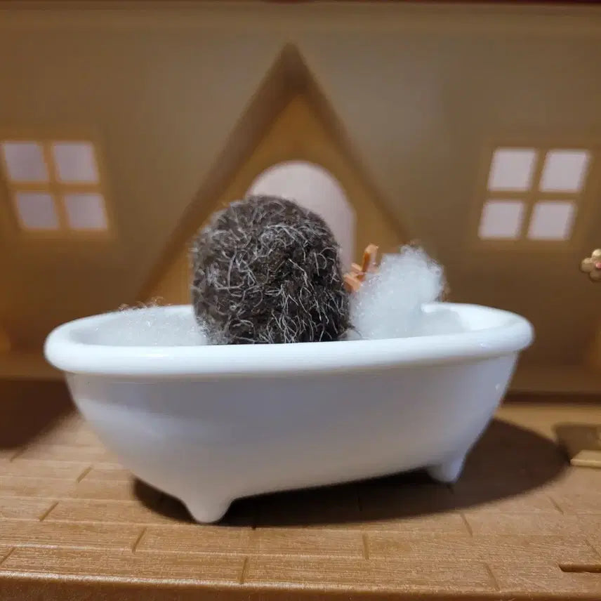 [BUNJANG] Sylvanian Families Ceramic Bathtub Set / 실바니안  도자기 욕조 세트