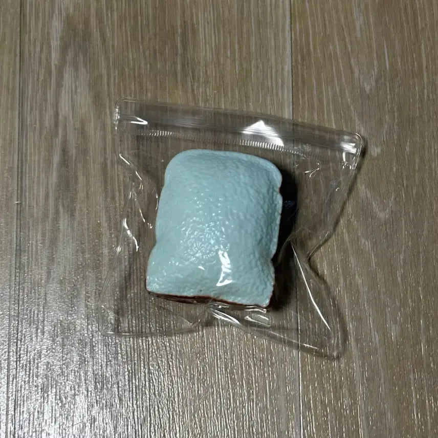 [BUNJANG] Mincho Sikbang Seullangyi New Product / 민초식빵 슬랑이(새상품)