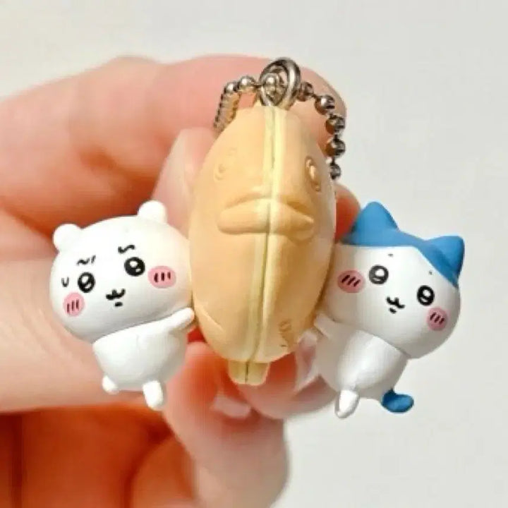 [BUNJANG] Chiikawa Fish Shaped Bread Gacha / 치이카와 음식 가챠 붕어빵