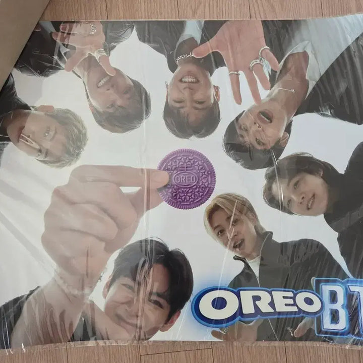 [BUNJANG] BTS Oreo Limited Edition Poster / BTS 오레오 한정판 포스터