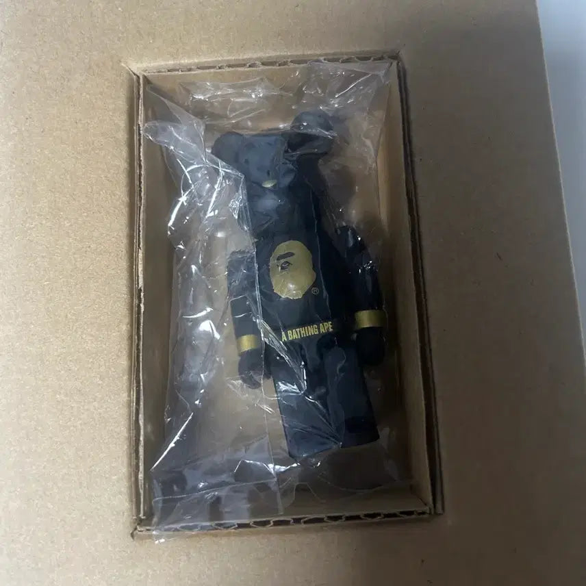[BUNJANG] BAPE x Bearbrick / 베이프 베어브릭
