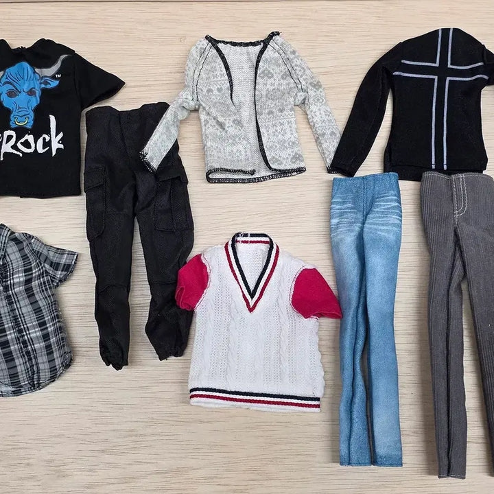 [BUNJANG] Barbie Ken Action Figure Clothing Bundle / 바비인형 켄 육일돌 액션피규어 의상 모음 (1)