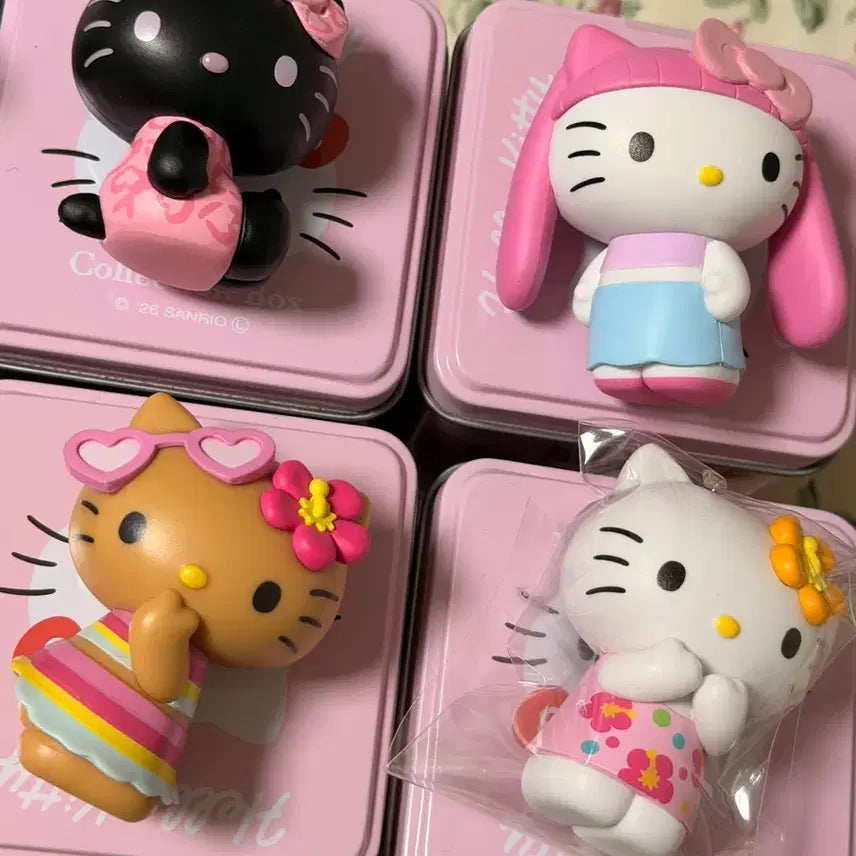 [BUNJANG] Hello Kitty Collection Tin Case Bundle Set / 일괄:) 헬로키티 컬렉션 틴케이스 팝니다
