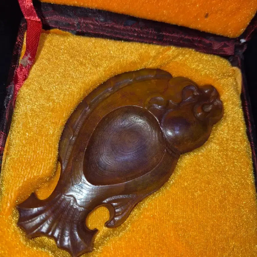 [BUNJANG] Carp Shaped Jade Inkstone Ornament / 잉어문 옥벼루 장식품