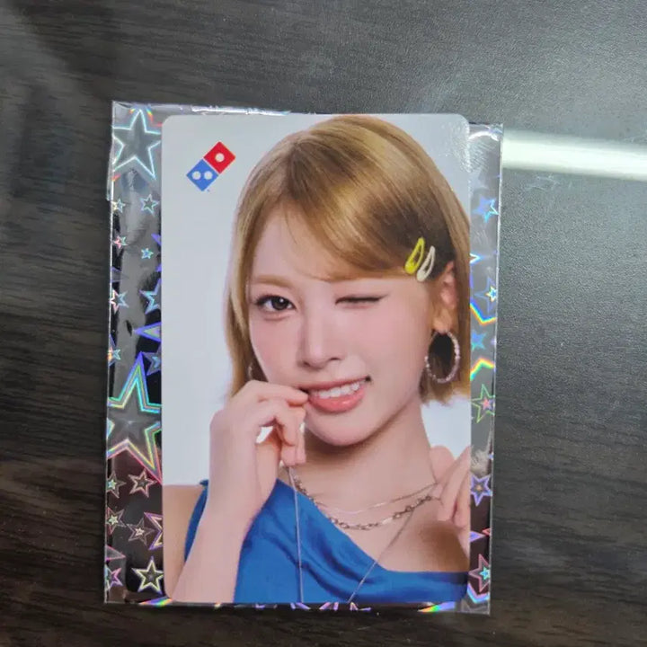 [BUNJANG] Resene Domino Pizza Bromide &amp; Photocard Set / 리센느 도미노피자 브로마이드2종 포카2종