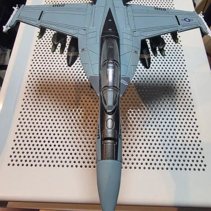 [BUNJANG] F/A-18 Fighter Jet Model / F/A-18 전투기