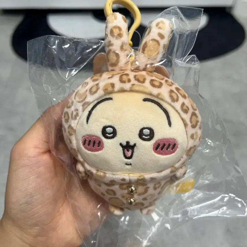 [BUNJANG] Monchouchou Leopard Usagi Mascot (Sealed) / 먼작귀 호피 우사기 마스코트 미개봉