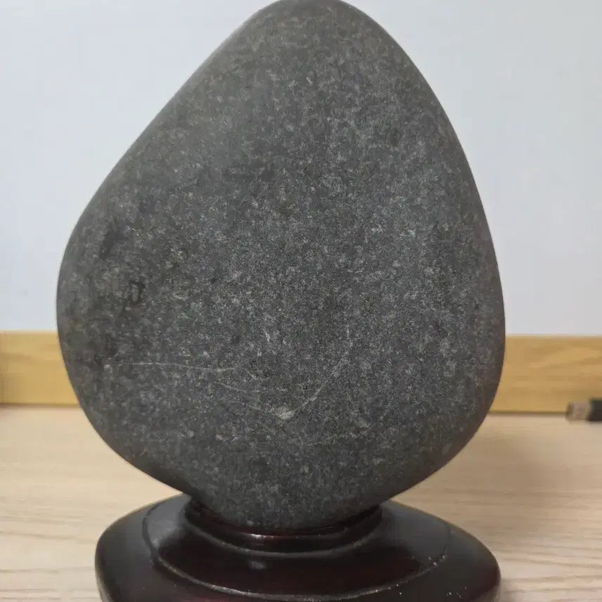 [BUNJANG] Natural Black Stone Decorative Piece / 장식용 원석 흑돌