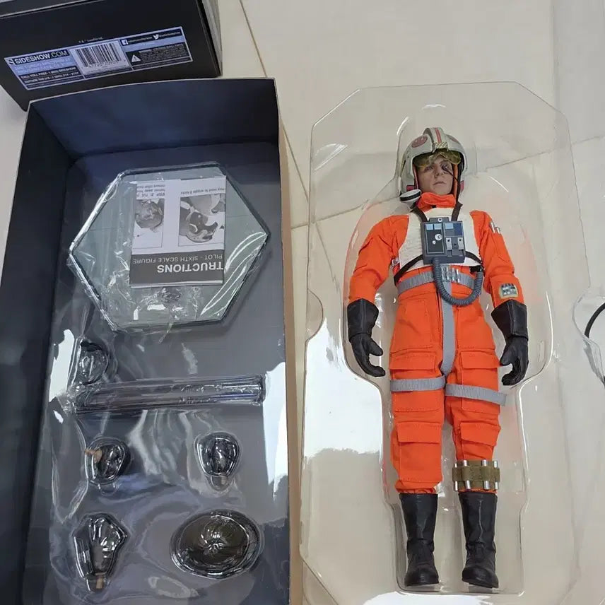 [BUNJANG] Star Wars Luke Skywalker Red Five X-Wing Pilot Figure / 스타워즈 루크 스카이워커 레드 파이브 X-윙 파일럿 피규어