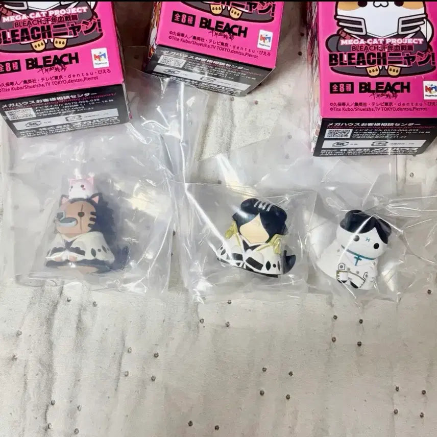 [BUNJANG] Megacats Bleach Kenpachi Byakuya Uryu Figure Bundle Set (Sealed) / 블리치 켄파치 뱌쿠야 우류 메가캣 피규어 미개봉 일괄
