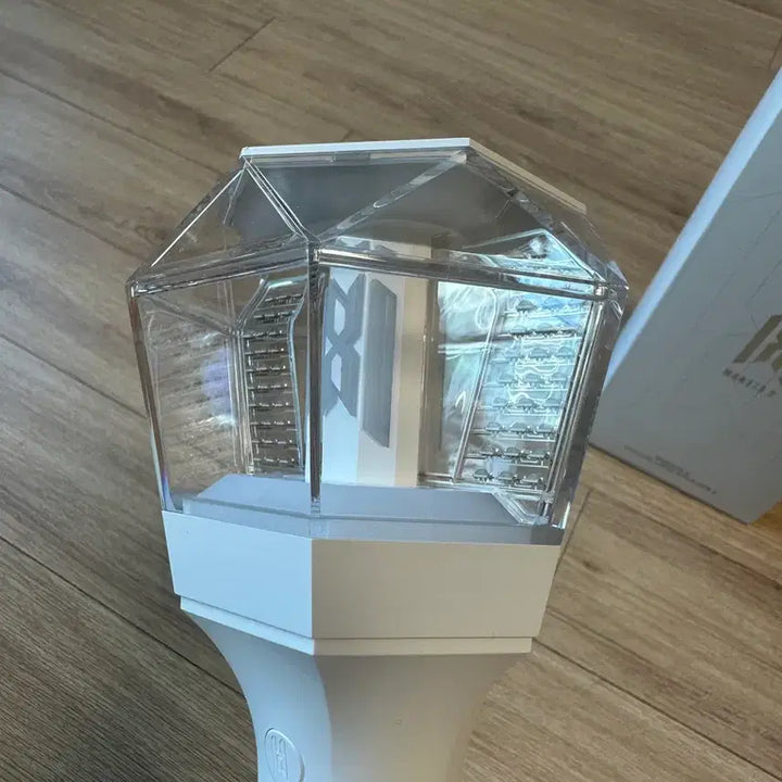 [BUNJANG] MONSTA X Official Light Stick Ver.3 / 몬스타엑스 공식 응원봉 ver3