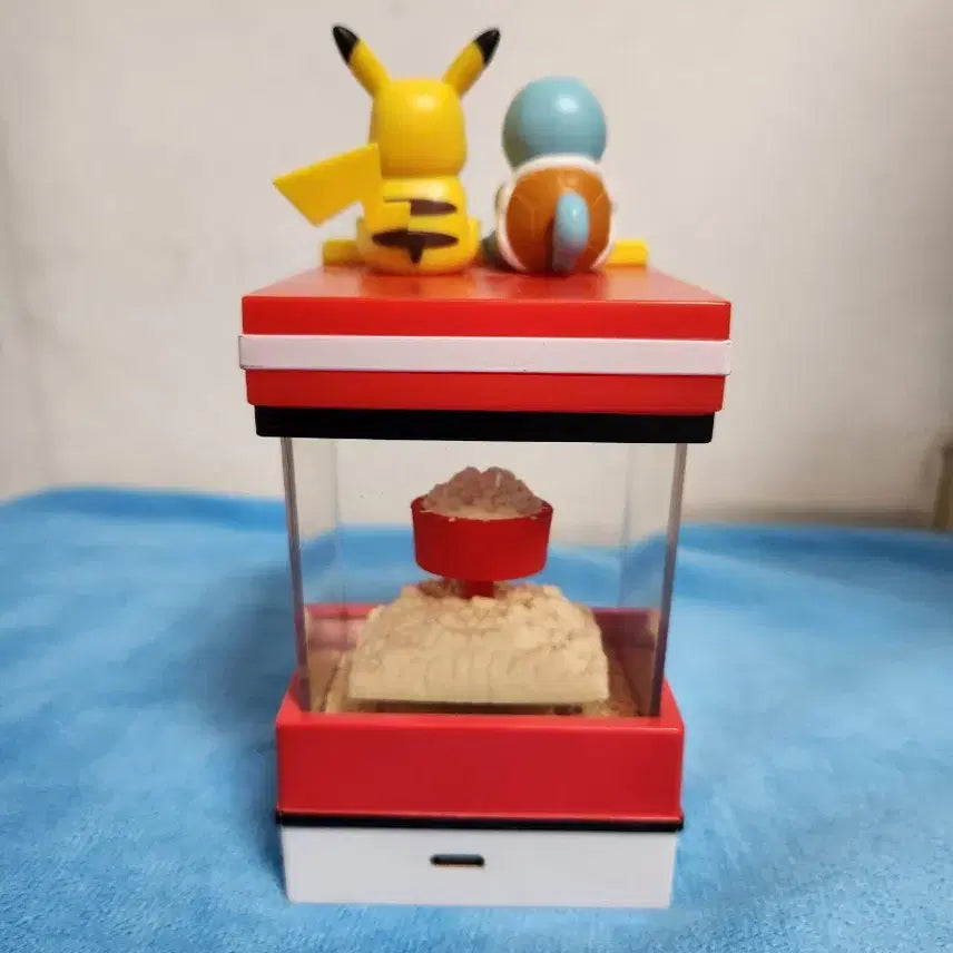 [BUNJANG] Pokemon Cinema Pikachu &amp; Squirtle Figure Snow Globe / 포켓몬 시네마 피카츄 꼬부기 피규어 스노우볼