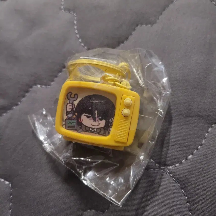 [BUNJANG] 잠뜰 Pixelly Gakbyul Retro TV Keyring / 잠뜰 픽셀리 각별 미수반 레트로 티비 키링 판매