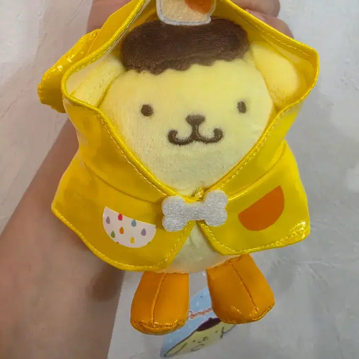 [BUNJANG] Pompompurin Raincoat Plush Keychain / 폼폼푸린 우비 인형 키링