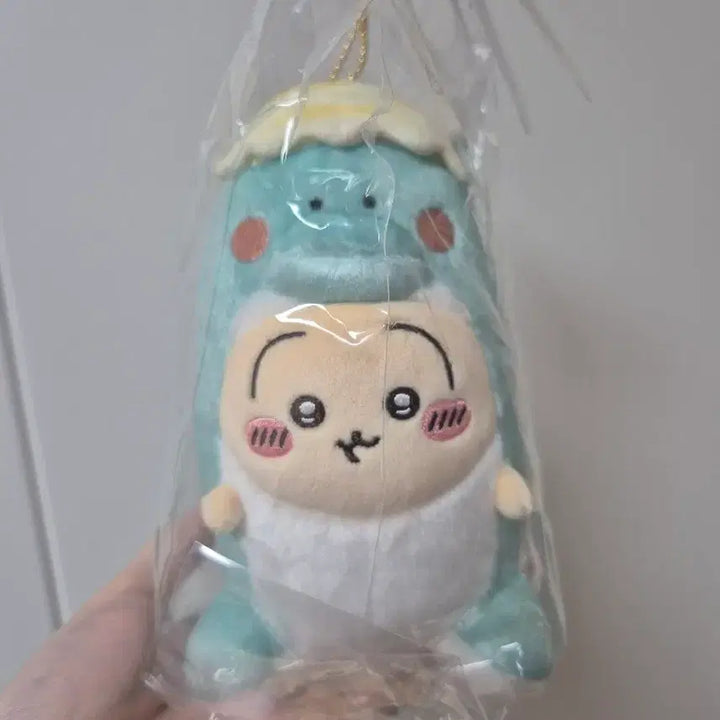 [BUNJANG] Chiikawa Usagi Dinosaur Mascot Plush + Special Seal / 치이카와 포켓 우사기 공룡 마스코트 인형+특전 씰