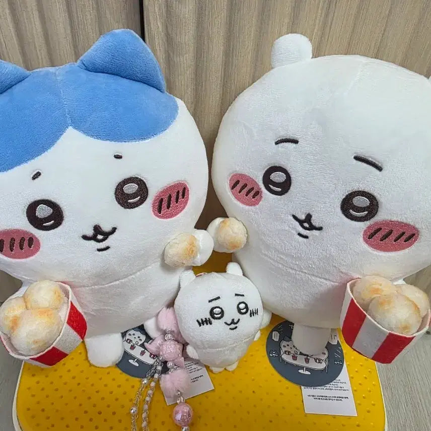[BUNJANG] Cheekawaii Hachware Popcorn Plush Set with Mini Keychain / 치이카와 하치와레 팝콘 인형 2종 세트 + 치이카와 키링 증정