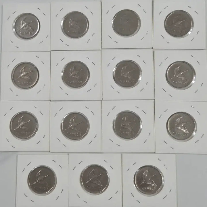 [BUNJANG] 1982-2018 500 Won Coin Collection (33 Coins) / 500원 줄세우기 1982 - 2018년 33개