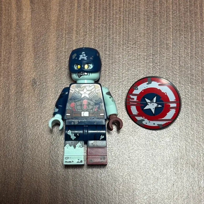 [BUNJANG] LEGO Marvel Zombie Captain America Figure / 레고 마블 좀비 캡틴 아메리카 피규어