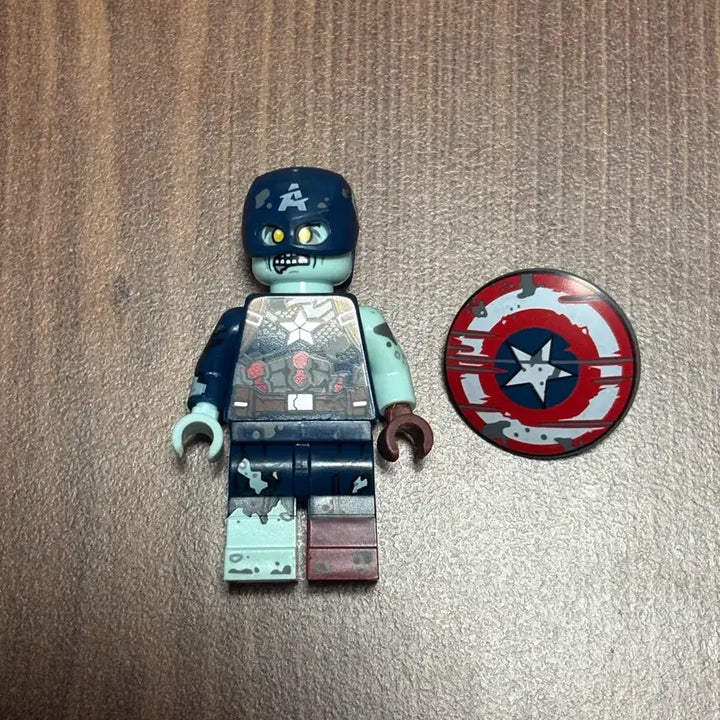[BUNJANG] LEGO Marvel Zombie Captain America Figure / 레고 마블 좀비 캡틴 아메리카 피규어