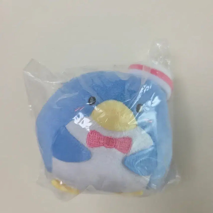 [BUNJANG] Sanrio Fuwacororin Tuxedo Sam Plush / 산리오 후와코로링 턱시도샘