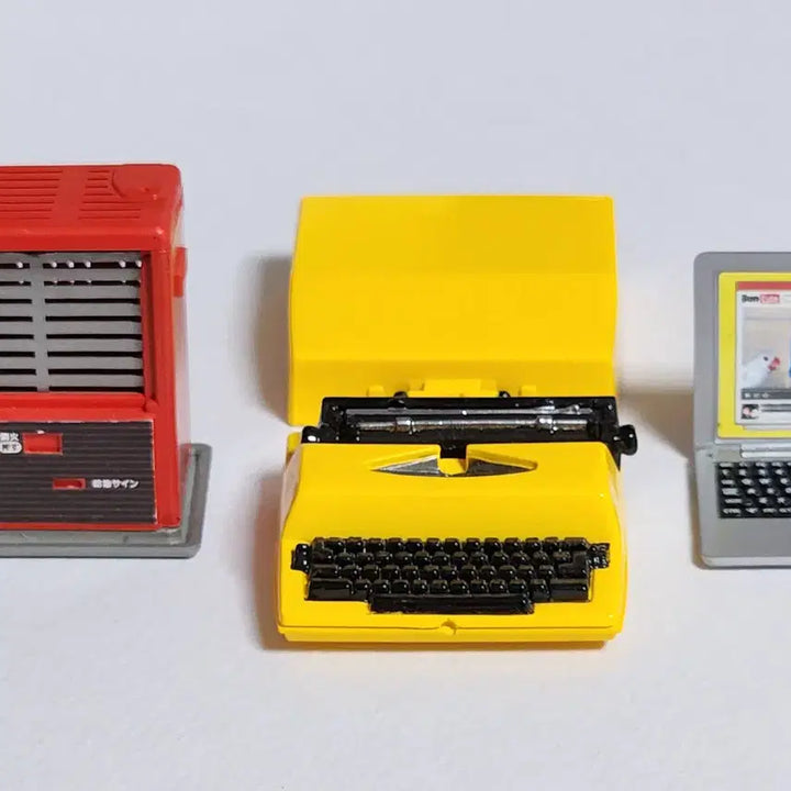 [BUNJANG] Re-Ment Typewriter and Accessories Set / 리멘트 타자기 및 소품 판매