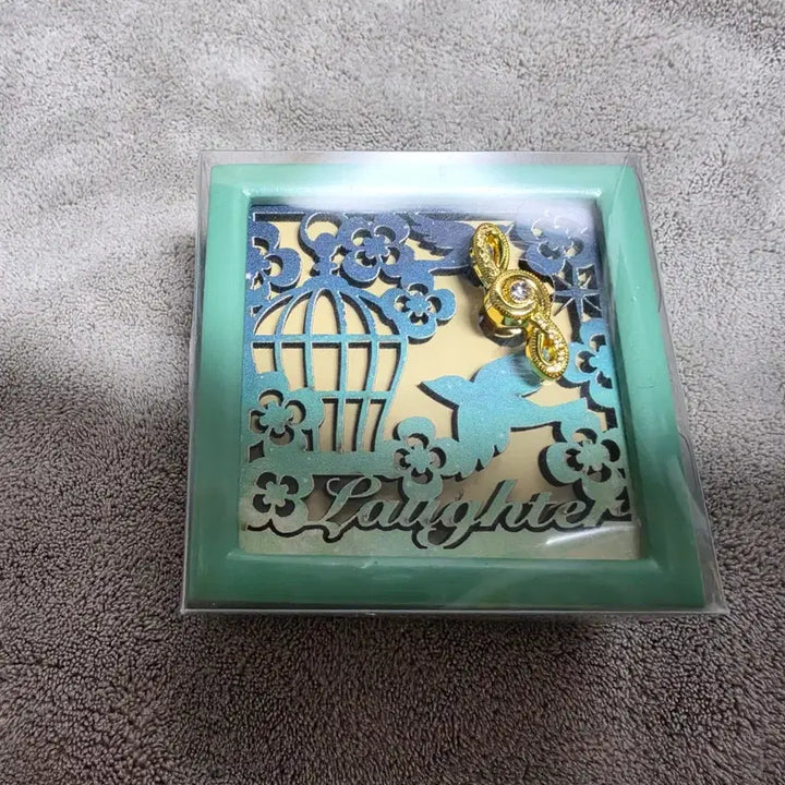 [BUNJANG] Official Hige Dandism Laughter Music Box / 히게단 Laughter 오르골