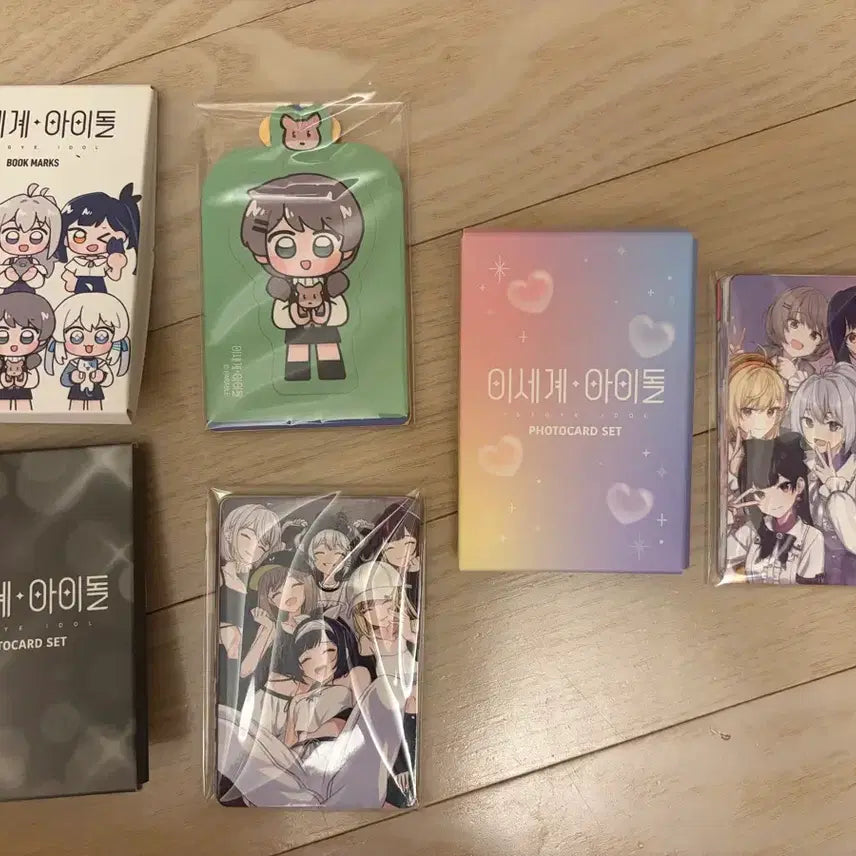 [BUNJANG] Isegye Idol Bookmark &amp; Photocard Set Bundle / 이세계아이돌 북마크&amp; 포토카드 A,B세트 일괄판매