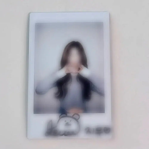 [BUNJANG] TripleS Jiwoo Signed Polaroids Photocard / 트리플에스 지우 싸폴 싸인 폴라로이드 양도합니다
