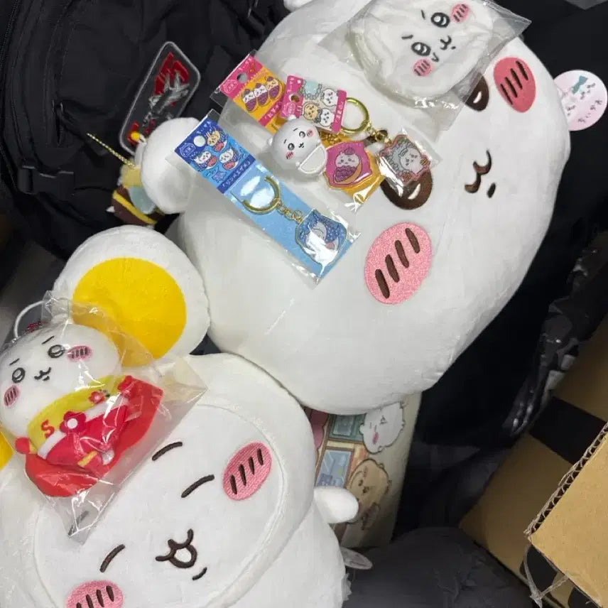 [BUNJANG] Chiikawa Plush and Charm Set / 치이카와 누이 등