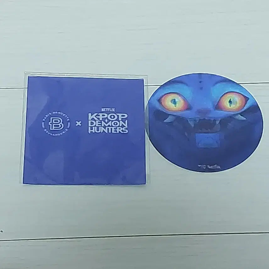 [BUNJANG] KDH Paris Baguette Sticcker Lenticular / 케데헌 스티커 파리바게트 띠부씰 렌티큘러