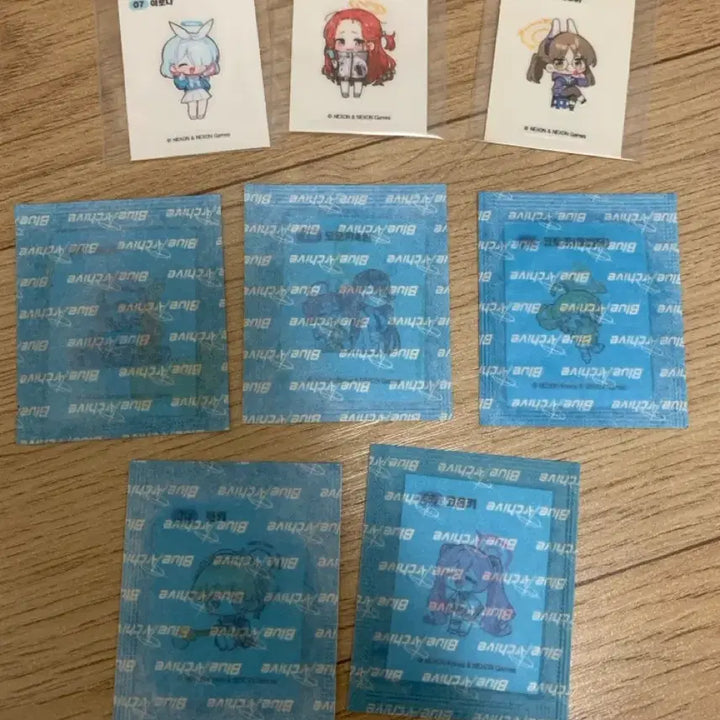 [BUNJANG] Blue Archive Sticker 8-Piece Bundle Set / 블루 아카이브 띠부씰 8장 일괄