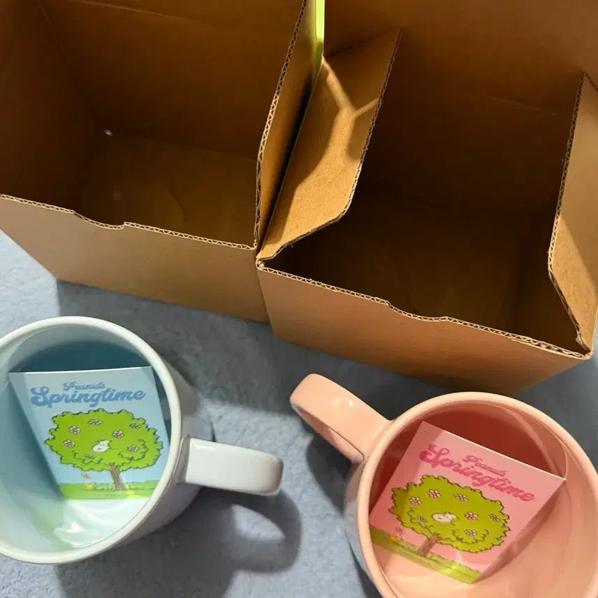 [BUNJANG] Snoopy Springtime Mug Set (2 Pieces, Pink/Blue) / 텐바이텐 스누피 스프링타임 머그컵 2개 세트 핑크/파랑(새상품)