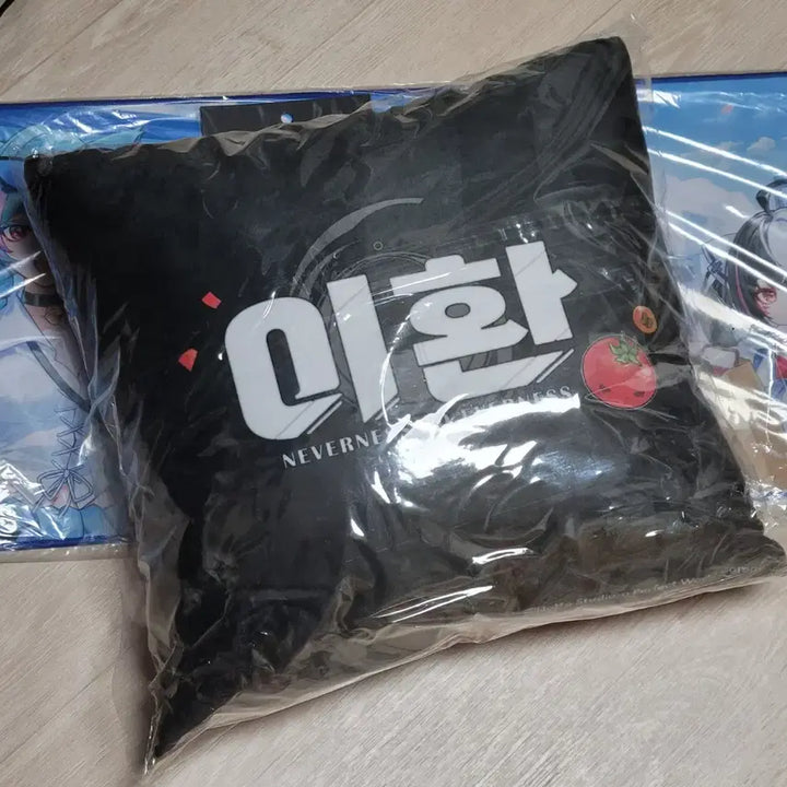 [BUNJANG] Lacrimosa Cushion (Sealed) / 미개봉) 라크리모사 쿠션