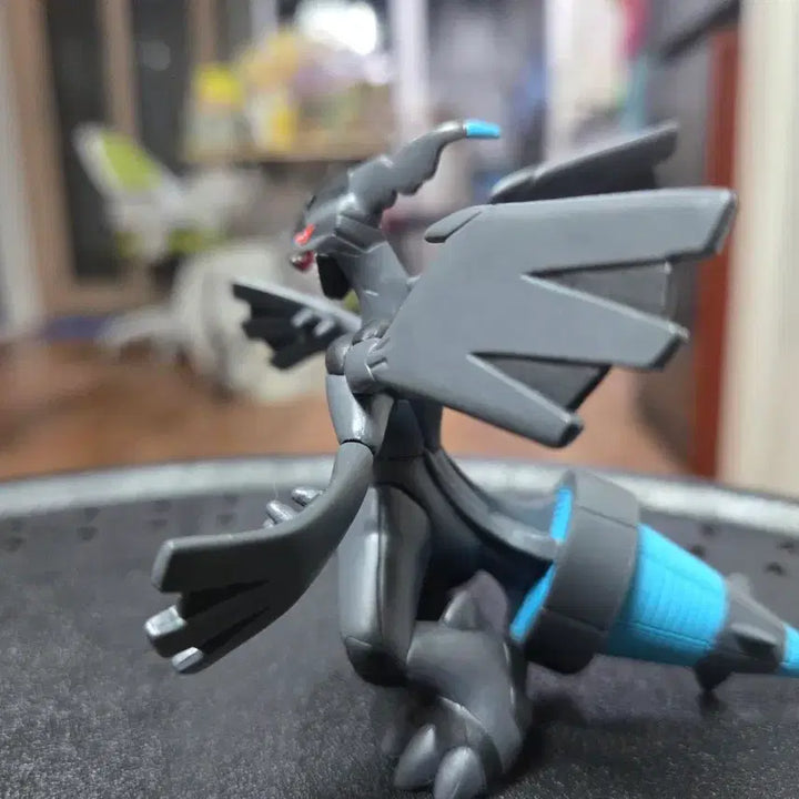 [BUNJANG] Takara Tomy Zekrom Overdrive Moncolle Figure (Used) / 포켓몬 피규어 몬코레 중고 제트로무 오버드라이브 타카라토미