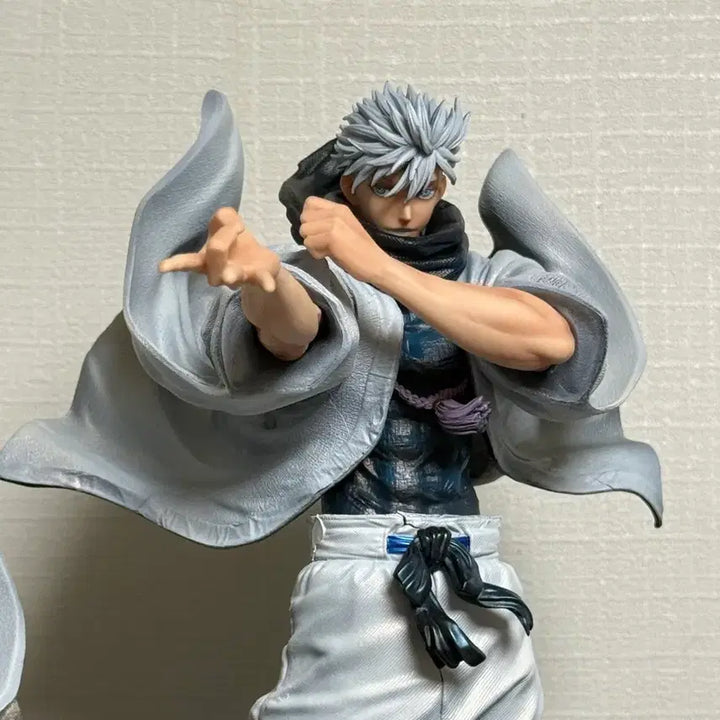 [BUNJANG] Gojo Satoru Resin Figure (Non-Authentic) / 고죠 사토루 레진 피규어 판매합니다(비정품)