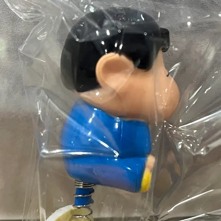 [BUNJANG] Sleeping Crayon Shin-chan Figure / [*새상품/무료배송] 졸린 짱구 피규어