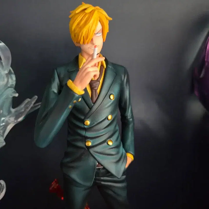 [BUNJANG] One Piece Sanji Figure with Flame Effect / 원피스 상디 피규어
