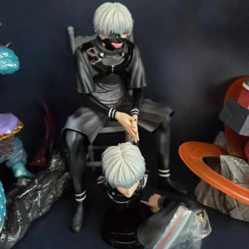 [BUNJANG] Tokyo Ghoul Ken Kaneki Figure / 도쿄구울 카네키 켄 피규어