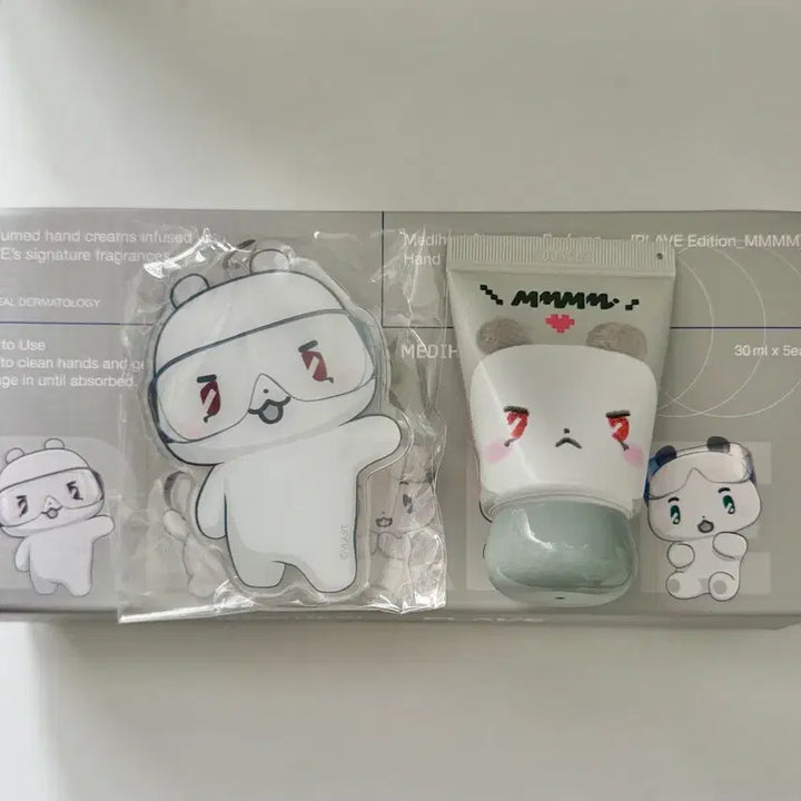 [BUNJANG] P.LAVE Eunho Mmemimu Mmemo Hand Cream &amp; Mirror Set / 플레이브 은호 므메미무 므모 핸드크림 거울