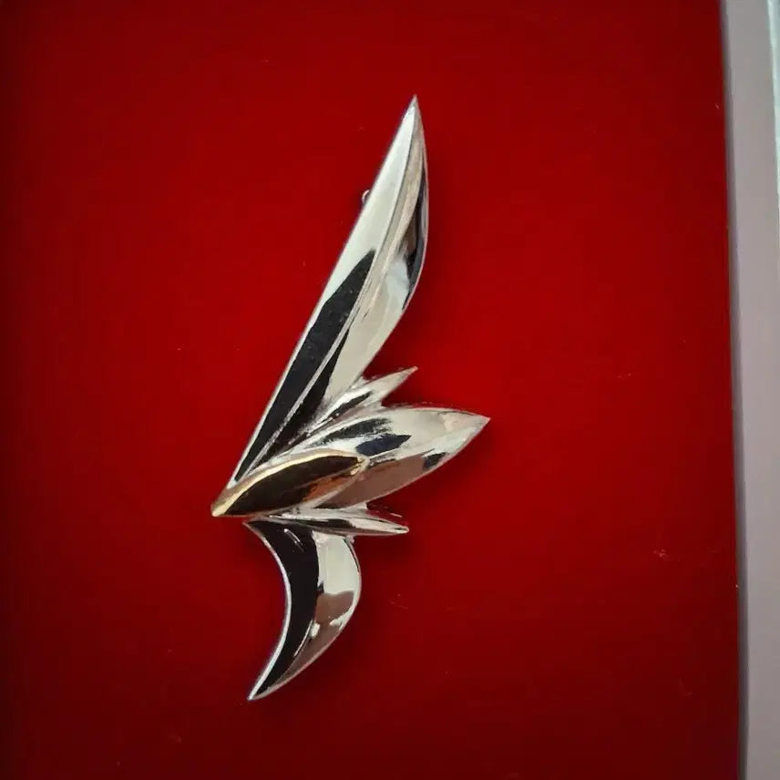 [BUNJANG] Gundam Seed Destiny New Face Badge / 건담시드 뉴페이스 뺏지팝니다
